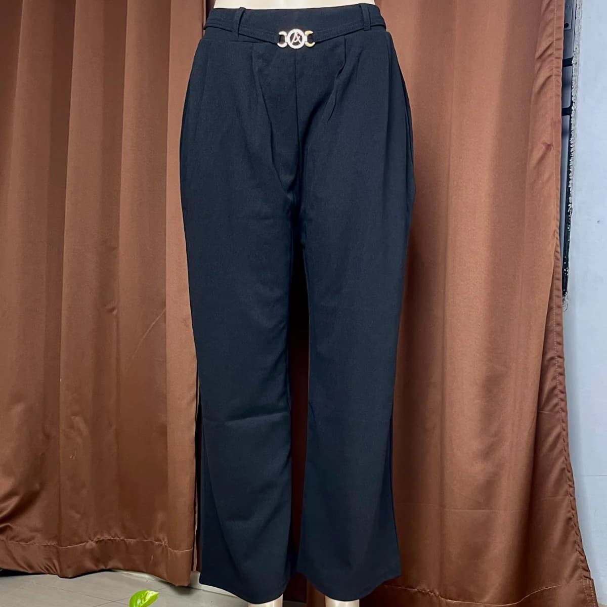 Wide leg pants